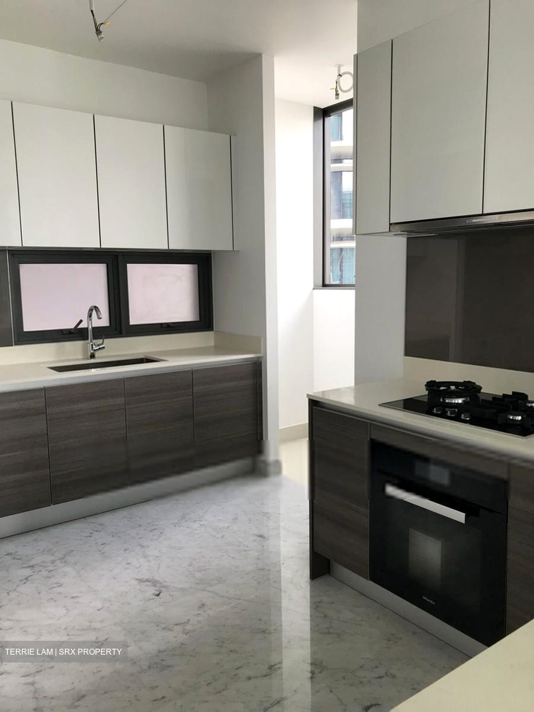 New Futura (D9), Condominium #608356171